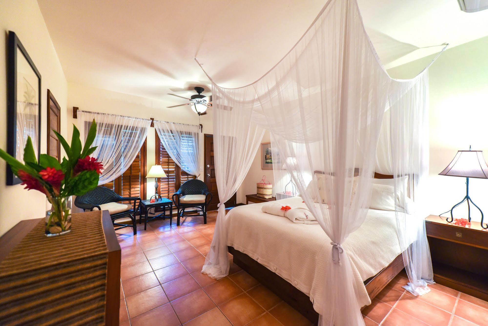 Victoria House Resort & Spa سان بيدرو المظهر الخارجي الصورة