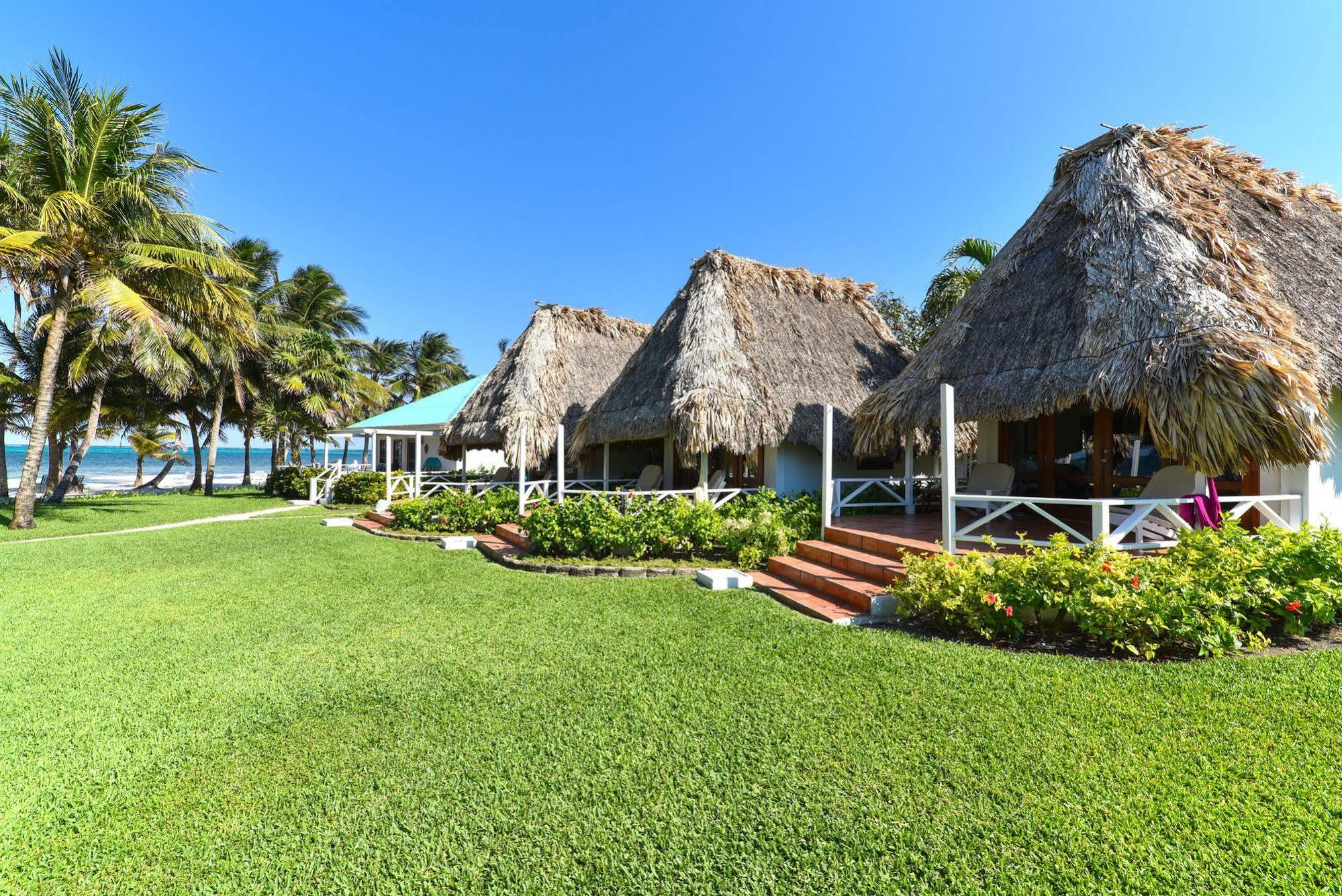 Victoria House Resort & Spa سان بيدرو المظهر الخارجي الصورة